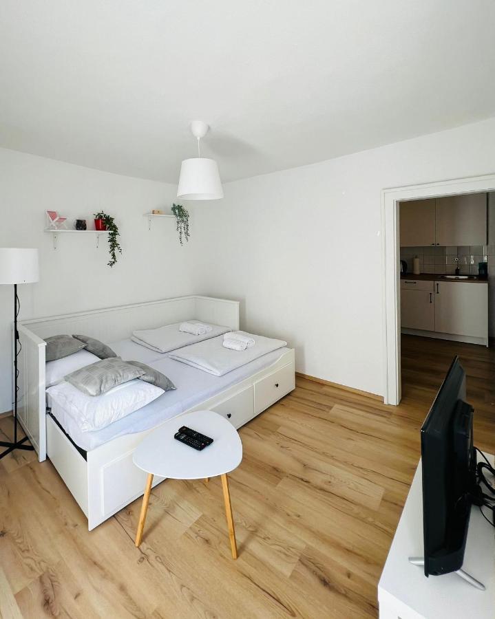 Sml Apartments 1 Izola Luaran gambar