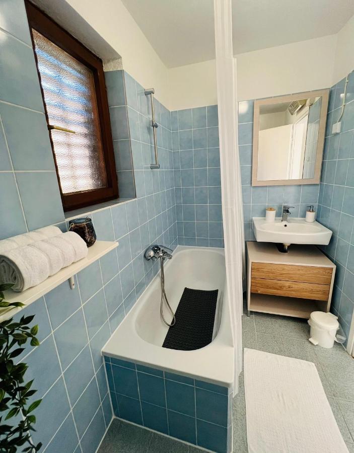 Sml Apartments 1 Izola Luaran gambar