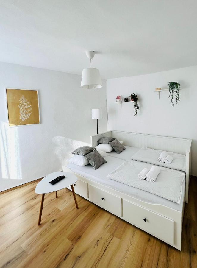 Sml Apartments 1 Izola Luaran gambar